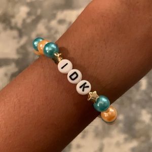 Colored Pearl IDK Bead Bracelet